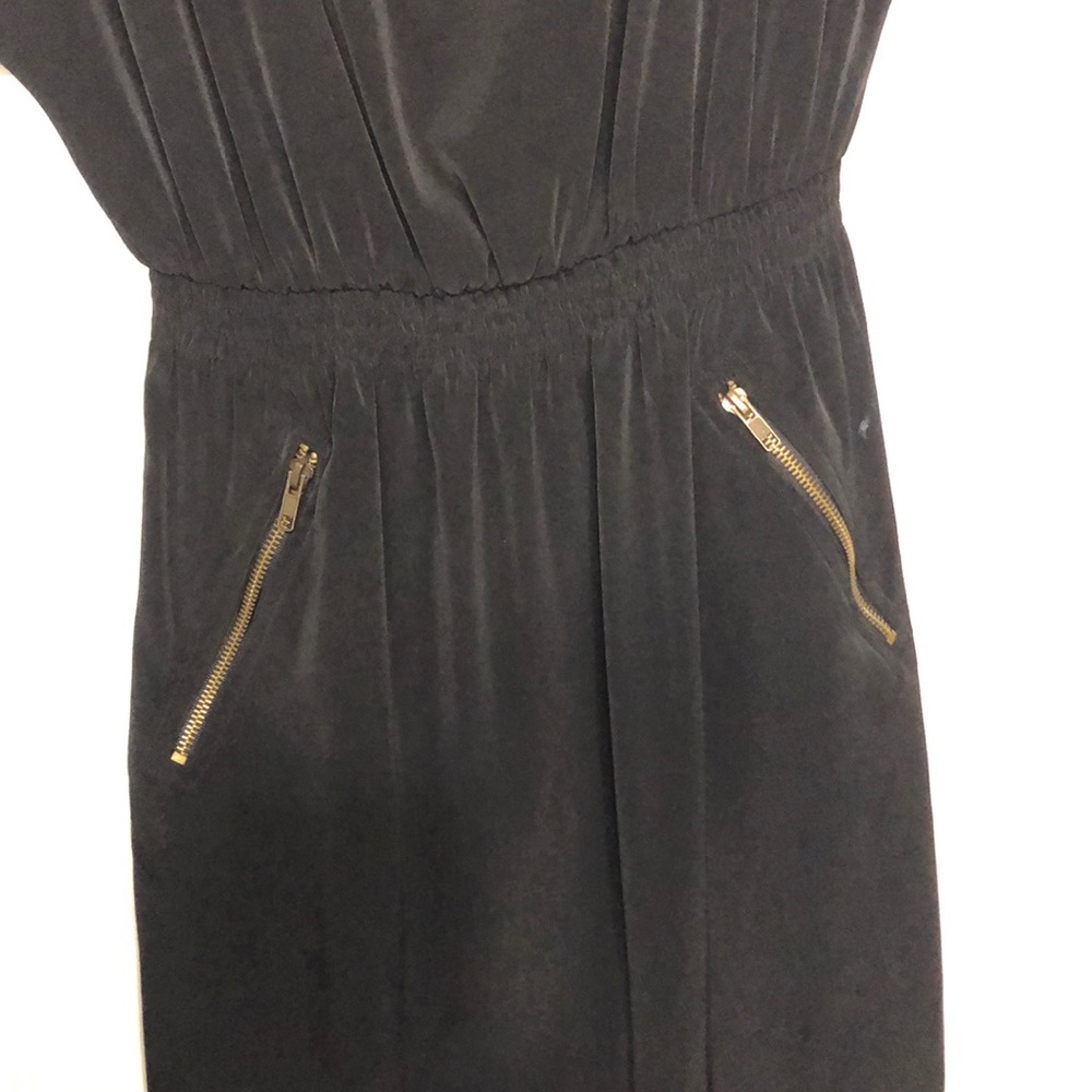 Black Dress - Picture 3 of 3